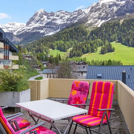 Lumineux Avec Superbe Terrasse Et Vue Leukerbad